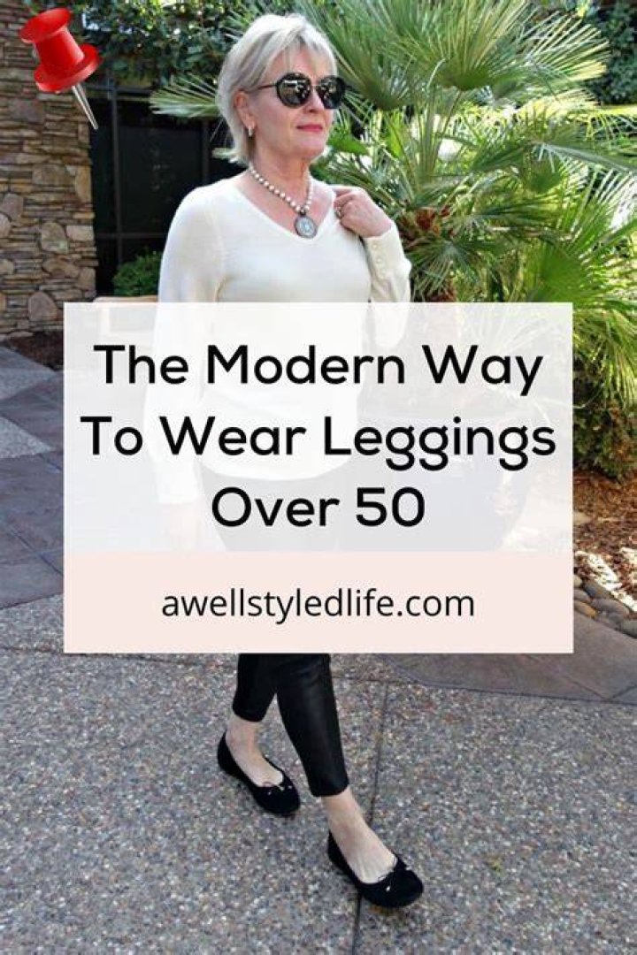 Can 50 year olds wear leggings?