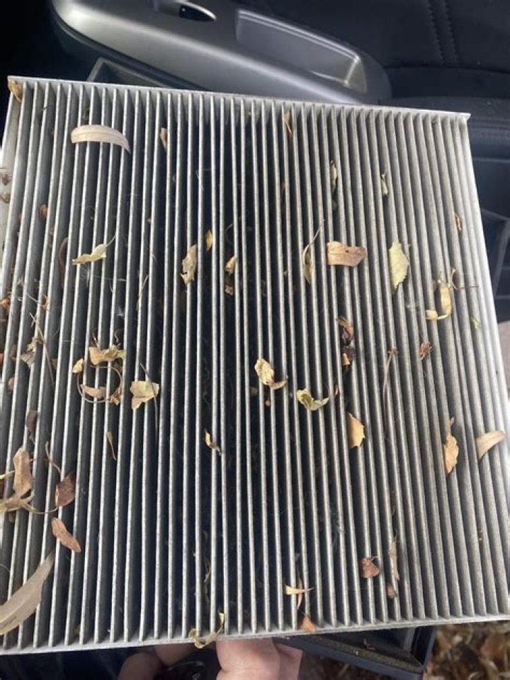 Can a dirty air filter affect AC in car?