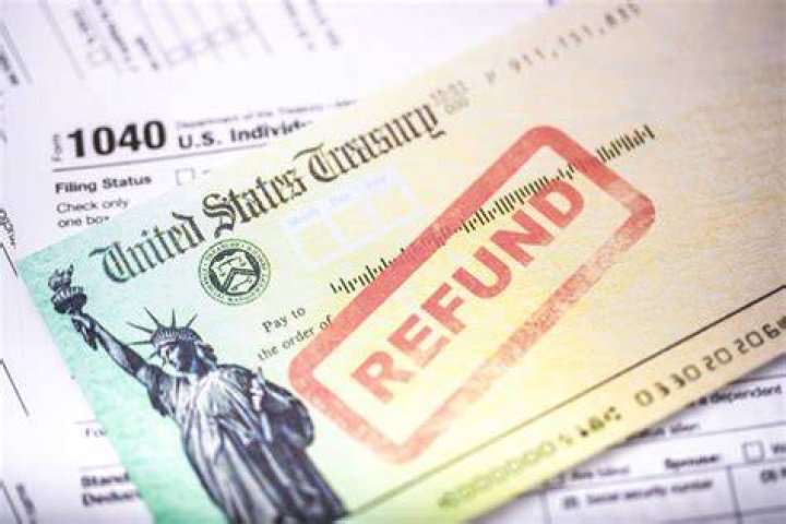 Does everyone get tax refund?